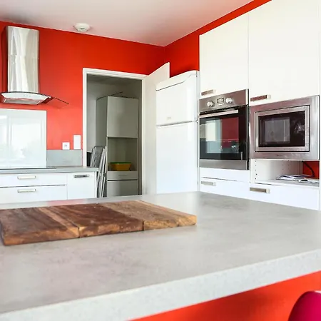4 Bedroom Awesome In Дом отдыха *